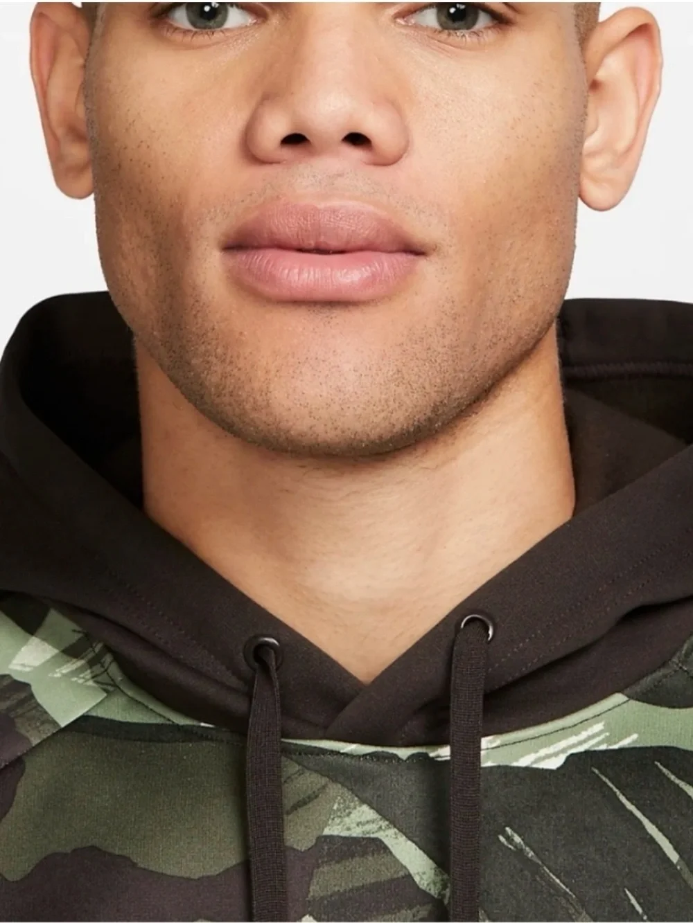 Men's Performance Hoodie in Olive Camo
